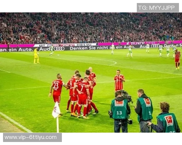 慕尼黑1860极端球迷在拜仁训练场附近涂鸦引发关注与争议 慕尼黑1860极端球迷在拜仁训练场附近涂鸦引发关注与争议