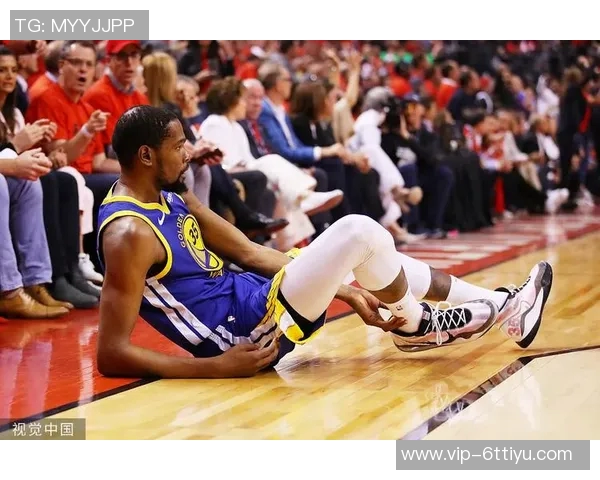 小腿轻微拉伤影响出战计划戴维斯本周将重新评估伤情 小腿轻微拉伤影响出战计划戴维斯本周将重新评估伤情