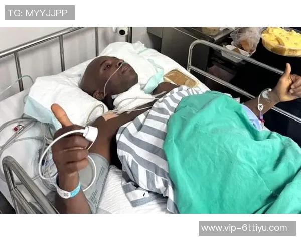 中甲激战引发重伤阿萨莫阿颈椎骨折黄威腓骨骨折悲剧发生 中甲激战引发重伤阿萨莫阿颈椎骨折黄威腓骨骨折悲剧发生