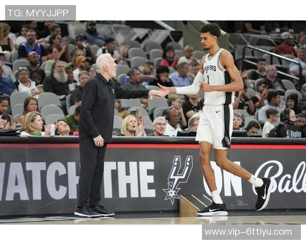 帕金斯谈塔图姆与文班亚马的联盟门面之争与未来潜力