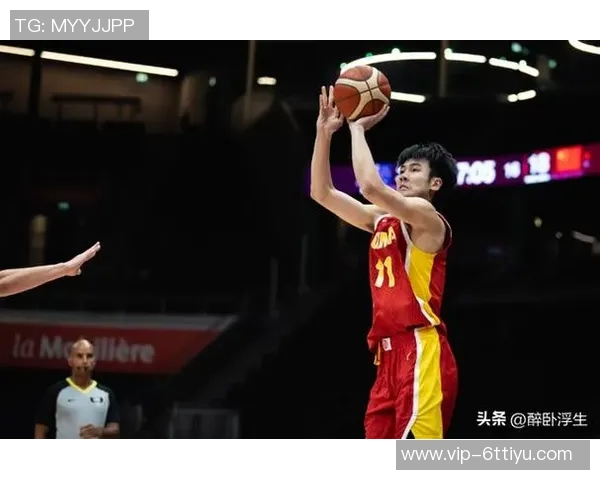 张博源全场最高31分表现抢眼22投11中并贡献9板2助2帽展现全面能力